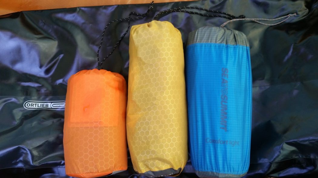 Dans le sac de rangement : Hyperlite, Synmat UL7 S, Confort Light