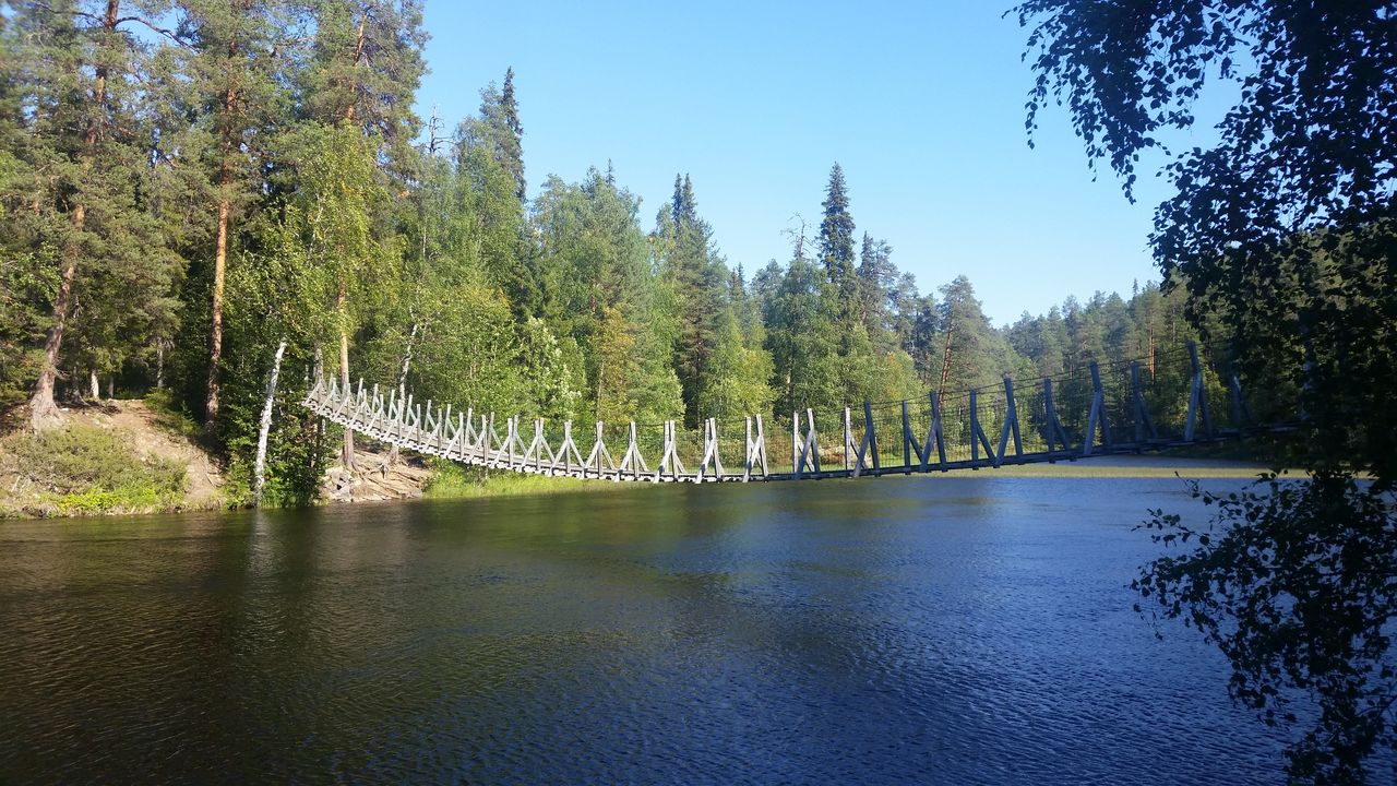 Pont suspendu sur le Pieni Karhunkierros