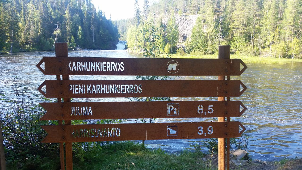 Balisage sur le sentier de l'Ours Karhunkierros