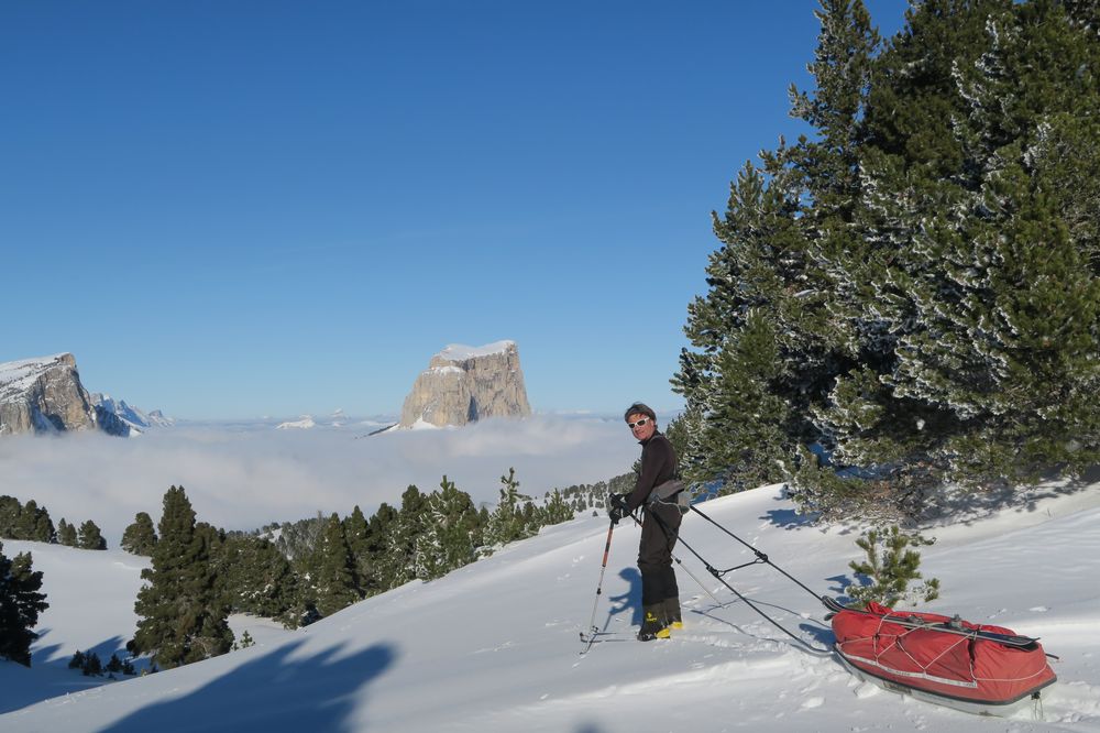 Descente sur Chaumailloux - Vue sur le Mont Aiguille