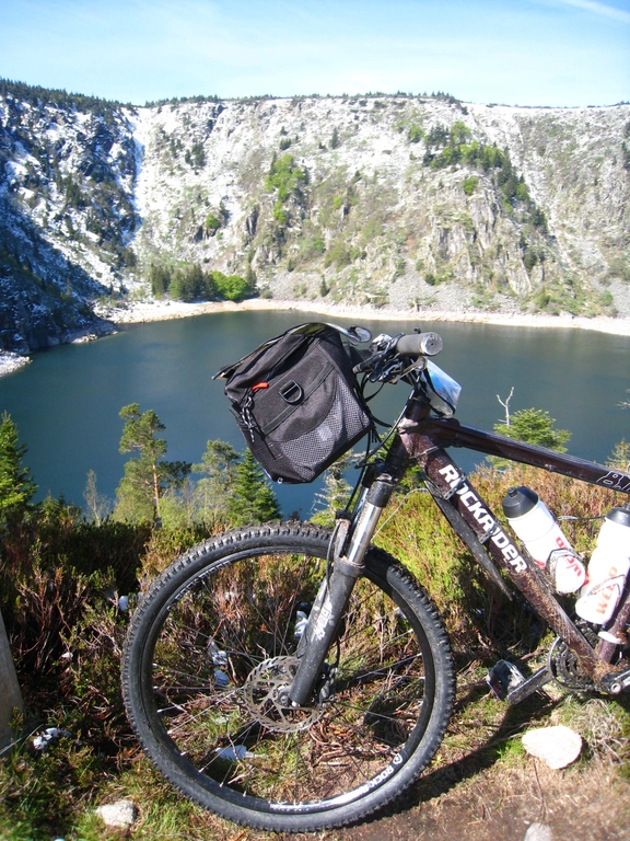 Le lac blanc (sous le col du Calvaire)