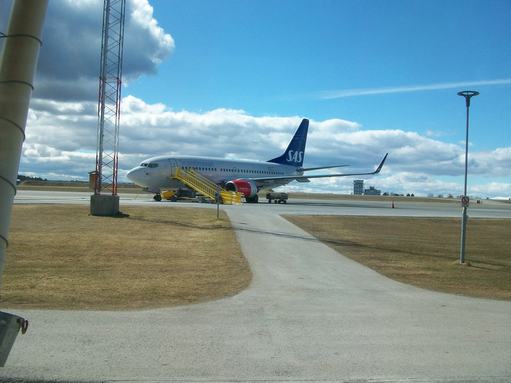 Le boeing 737 de SAS nous attend à Östersund pour nous ramener à la maison.