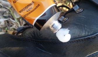Comment entretenir vos chaussures en cuir ? Cire pour l'entretien des chaussures en Cuir Crispi