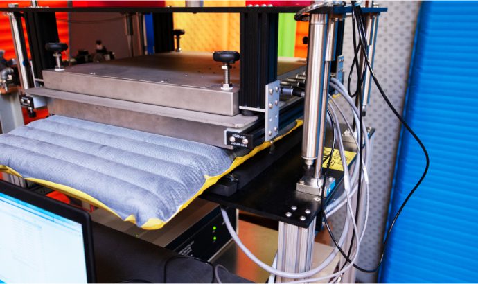 Norme R-Value pour les matelas de camping et de randonnée : ASTM F3340-18